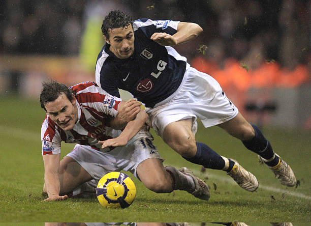 但他坚信只 但他坚信只