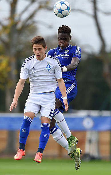 难以招架 难以招架