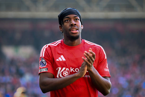 姆贝乌莫在 姆贝乌莫在